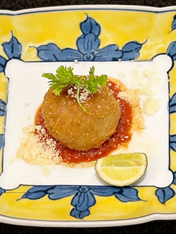 大根の洋風おでん 日本酒とお味噌のソース